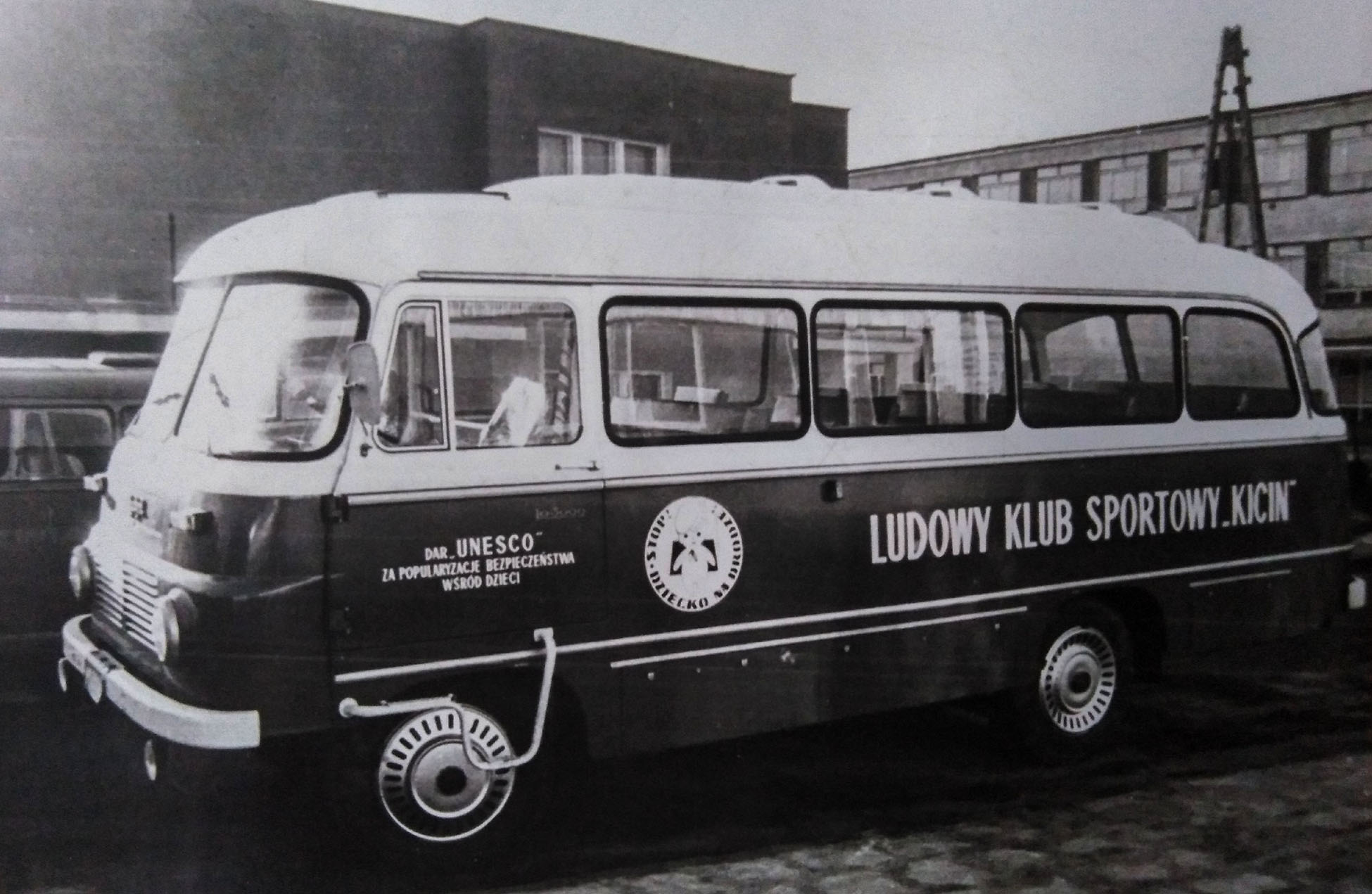 Autobus Robur